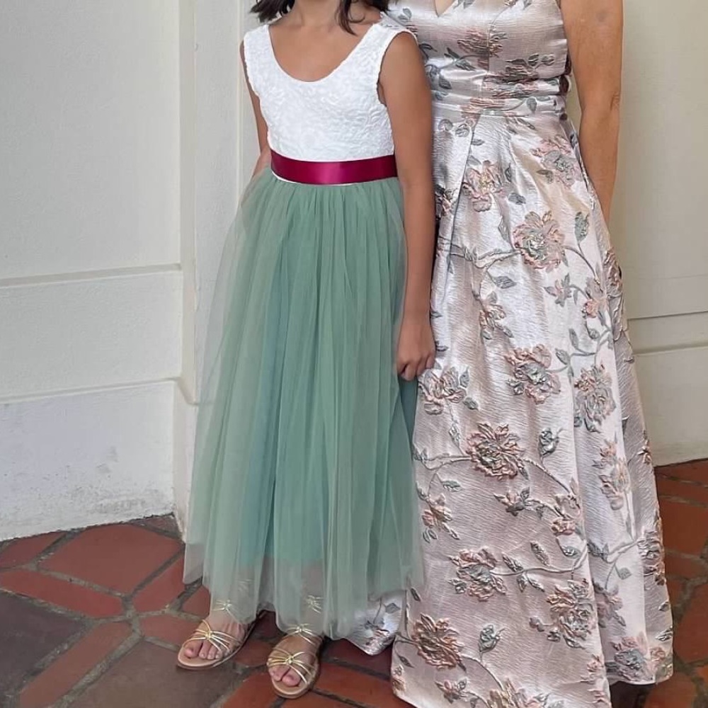 Flower girl dress